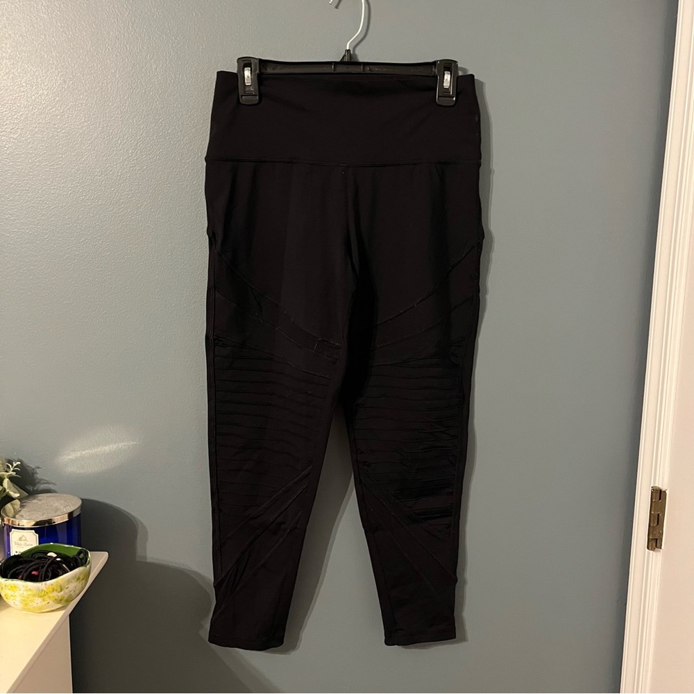 Aerie Black Ribbed Leggings